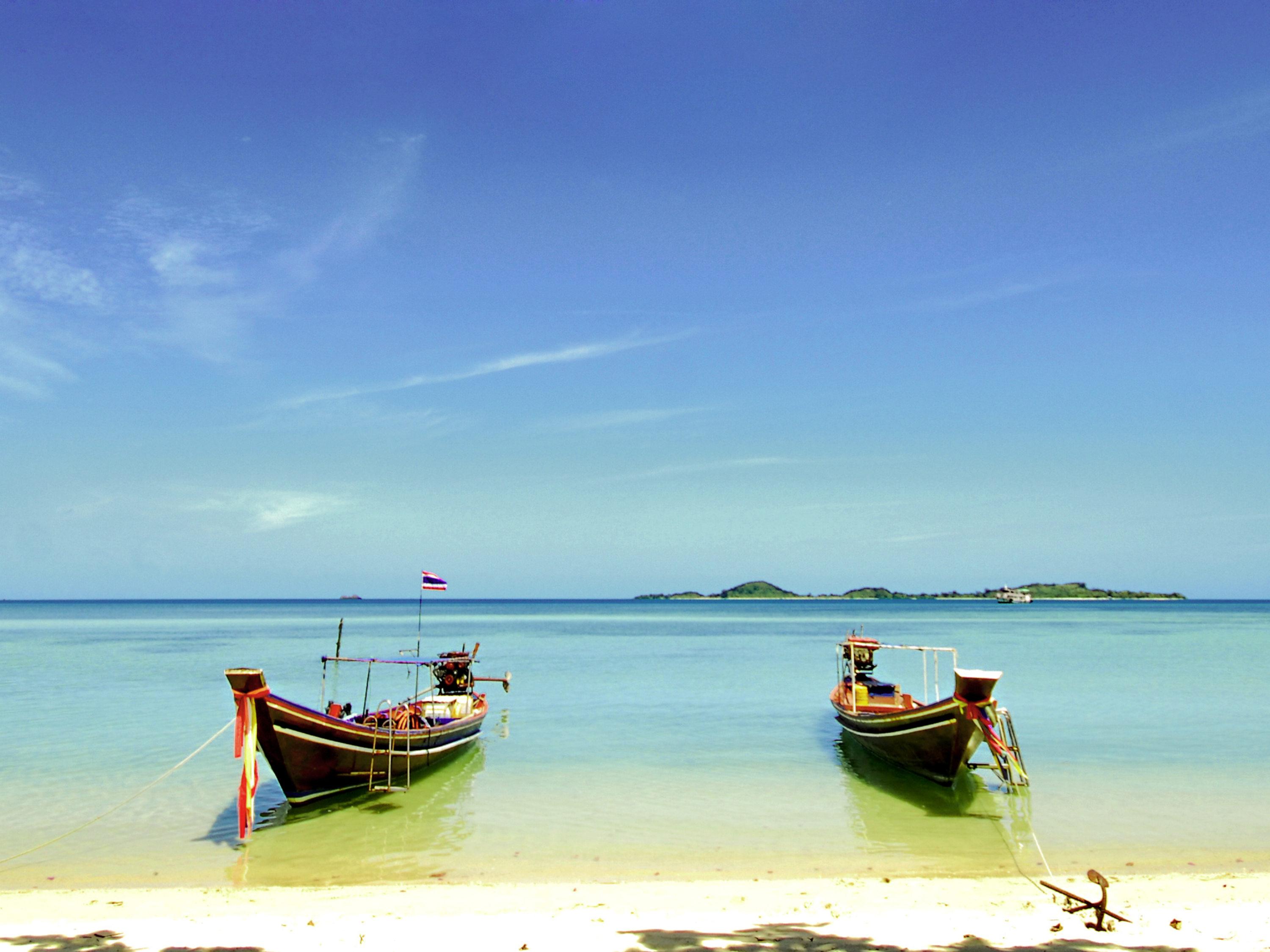 Ibis Styles Koh Samui Chaweng Beach Bagian luar foto